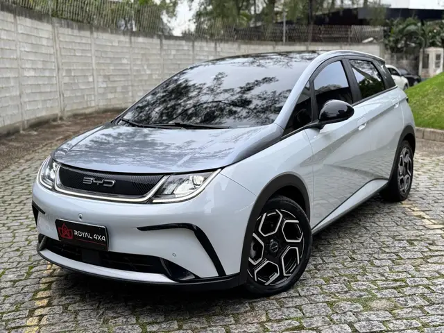 Carro BYD Dolphin 2025 Plus