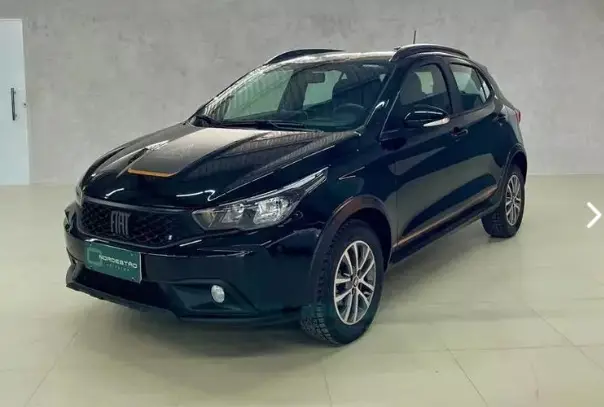 Carro Fiat Argo 2024 Trekking 1.3