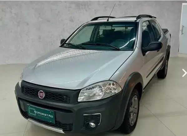 Carro Fiat Strada 2015 Working 1.4 (Flex) (Cabine Dupla)