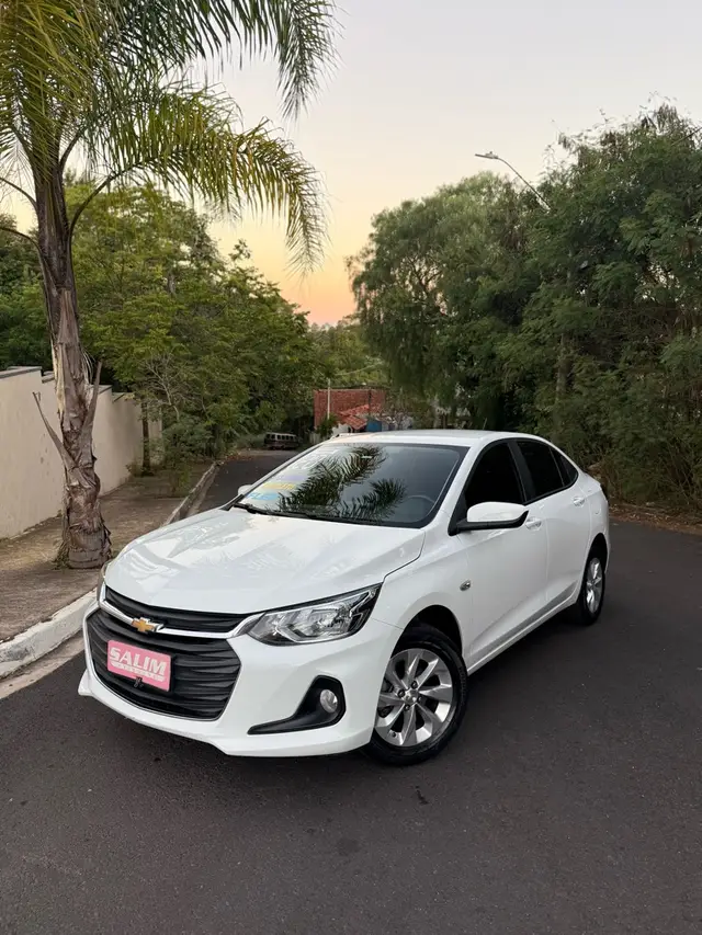 Carro Chevrolet Onix Plus 2020 1.0 LT Turbo (Flex) (Aut)