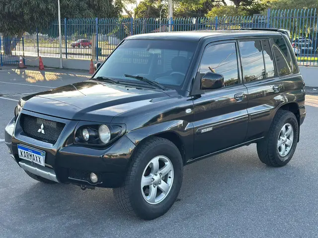 Carro Mitsubishi Pajero TR4 2007 2.0 16V