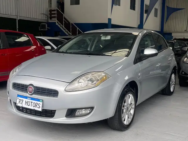Carro Fiat Bravo 2012 Essence 1.8 16V (Flex)