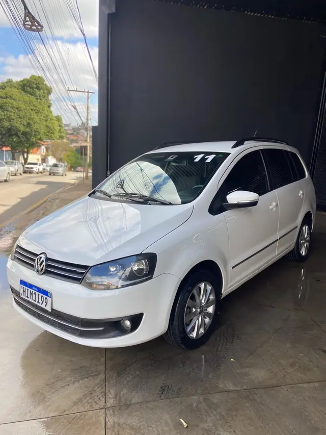 Carro Volkswagen SpaceFox 2011 Sportline 1.6 8V (Flex)