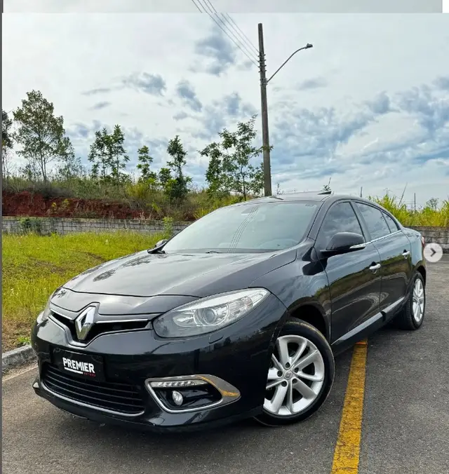 Carro Renault Fluence 2016 2.0 16V Privilege X-Tronic (Flex)