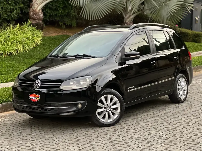Volkswagen SpaceFox Sportline 1.6 8V (Flex)