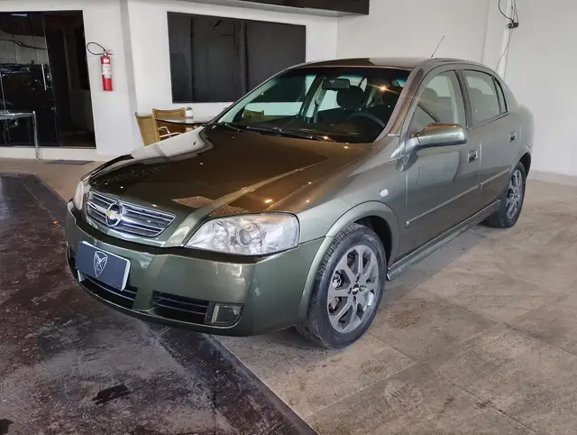 Carro Chevrolet Astra Hatch 2010 Advantage 2.0 (Flex)