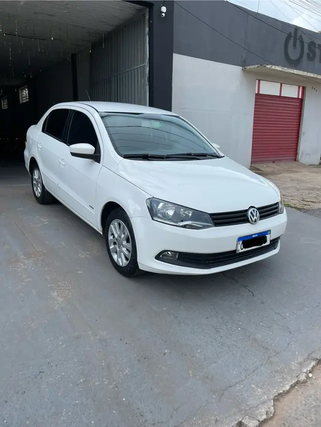 Carro Volkswagen Voyage 2013 1.6 VHT City (Flex)