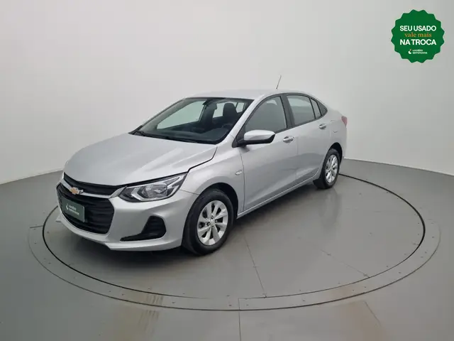 Carro Chevrolet Onix Plus 2023 LT 1.0