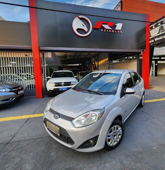 Carro Ford Fiesta Sedan 2013 Sed. 1.6 8V Flex 4p