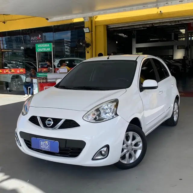 Carro Nissan March 2018 1.6 16V SV (Flex)