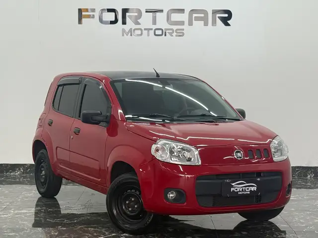 Carro Fiat Uno 2014 Vivace 1.0 8V (Flex) 4p