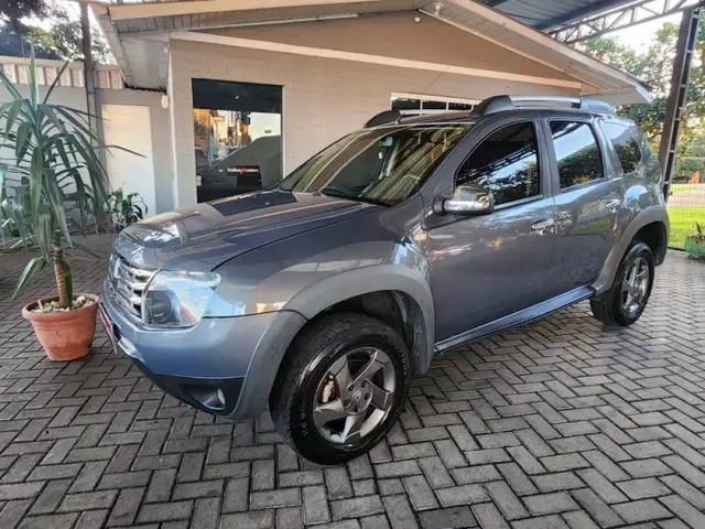 Carro Renault Duster 2014 2.0 16V Dynamique 4x4 (Flex)