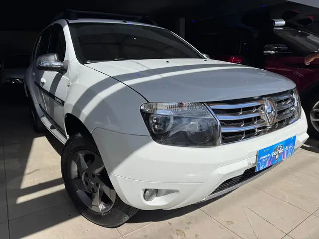 Carro Renault Duster 2014 2.0 16V Dynamique (Flex)