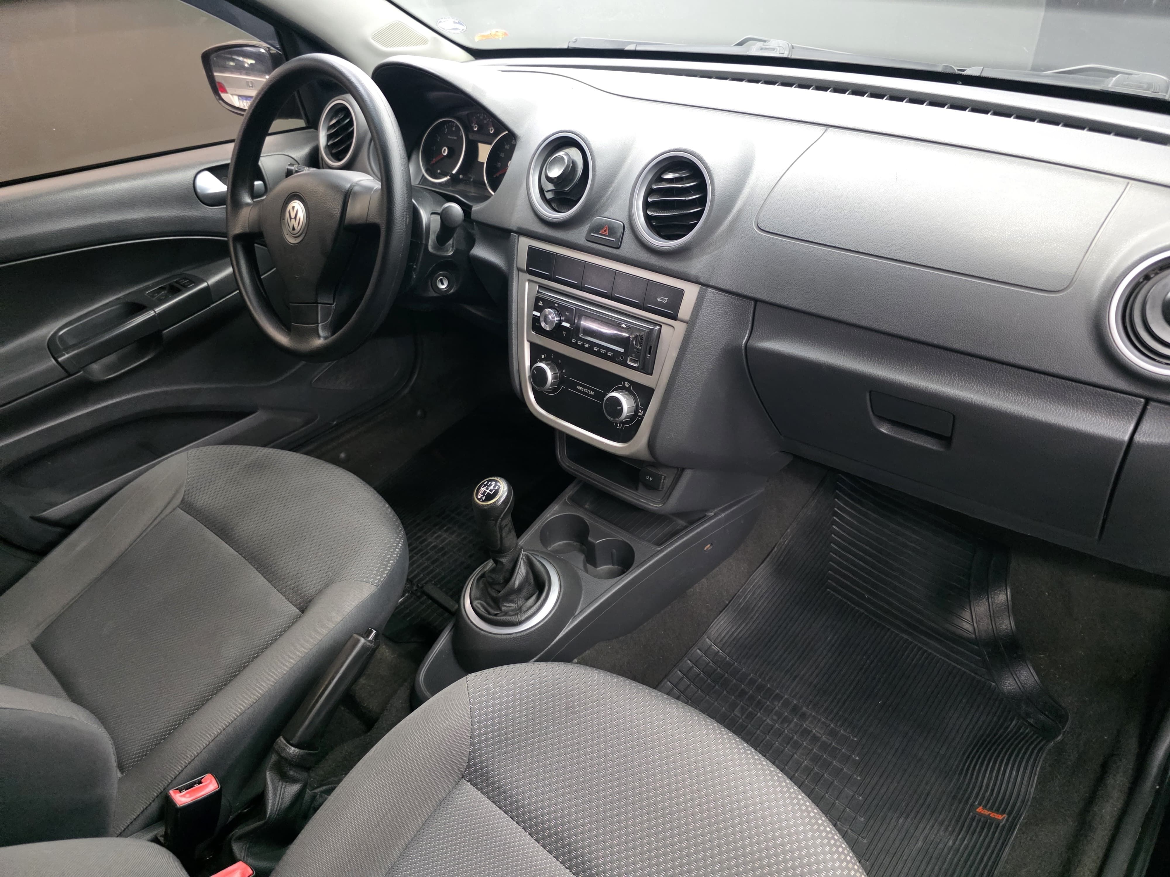 Volkswagen Voyage