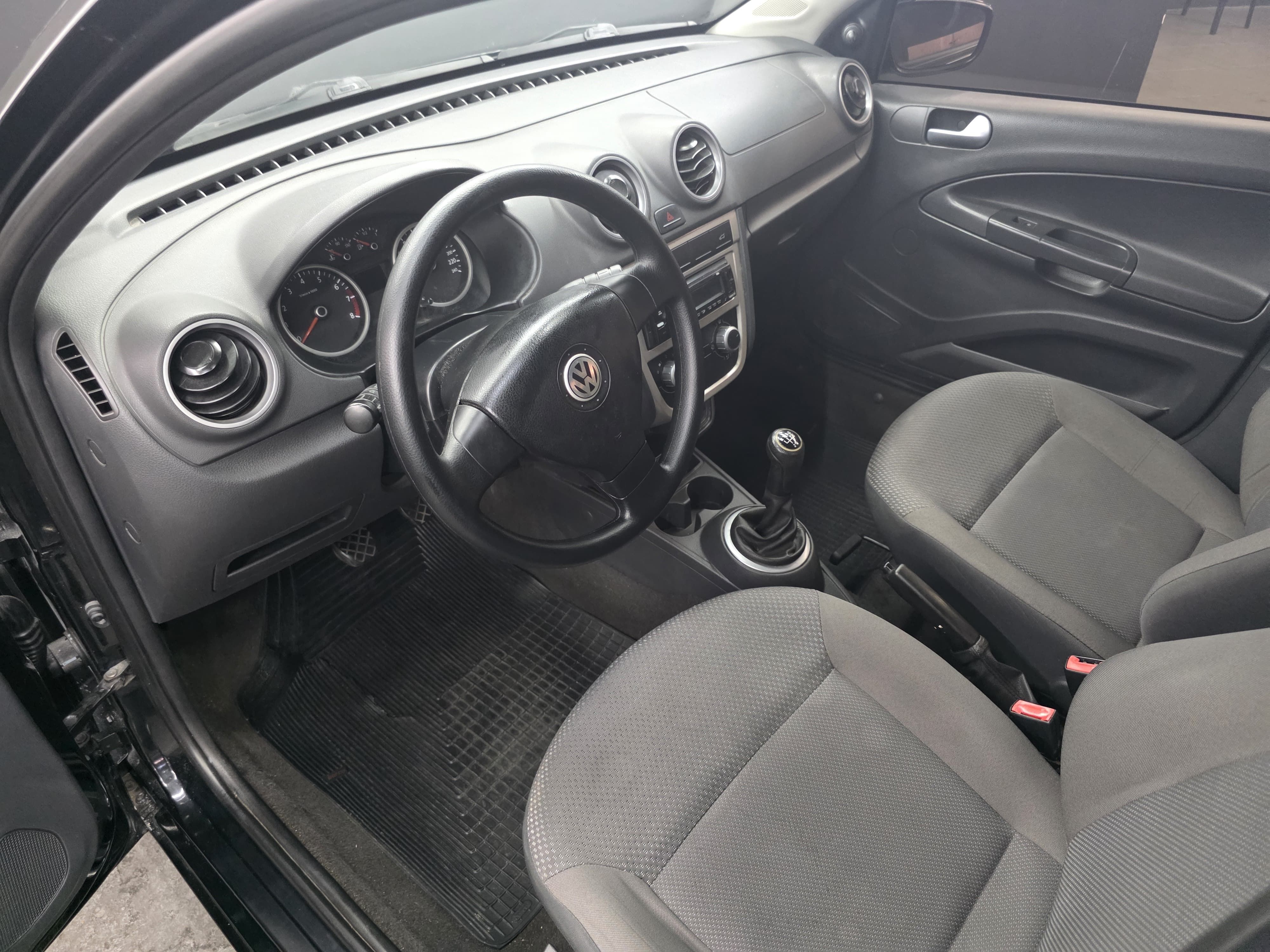 Volkswagen Voyage