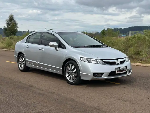 Carro Honda Civic 2011 New  LXL 1.8 16V i-VTEC (Flex)