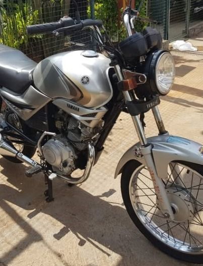 YBR 125 Ybr 125 E
