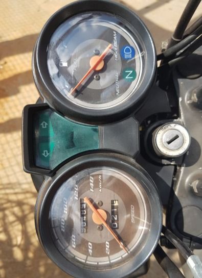 YBR 125 Ybr 125 E