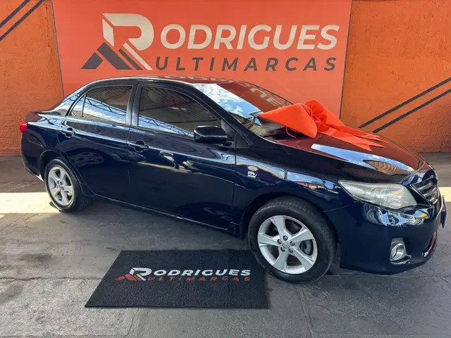 Carro Toyota Corolla 2014 Sedan 1.8 Dual VVT-i GLI (flex)