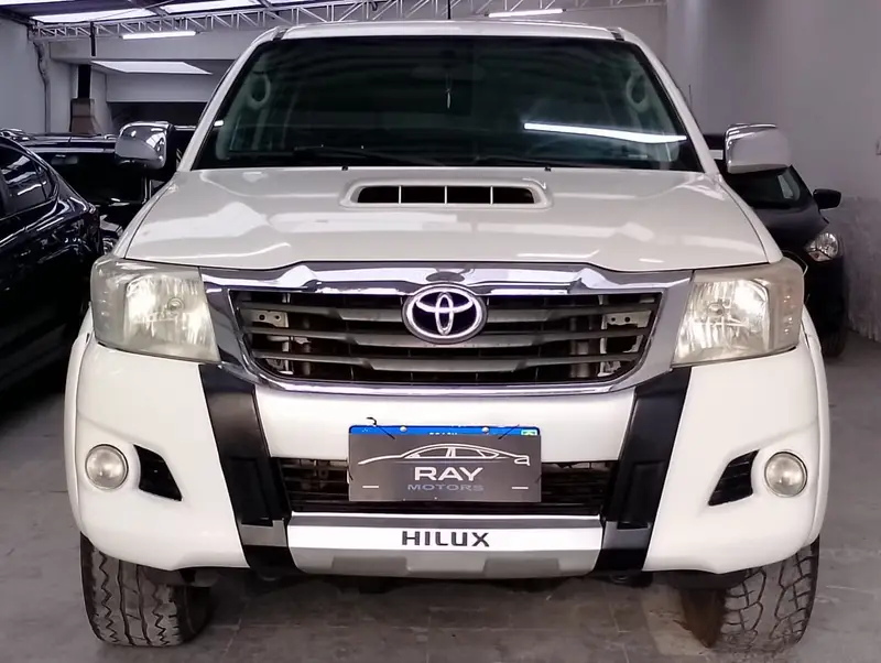 Toyota Hilux 3.0 TDI 4x4 CD STD