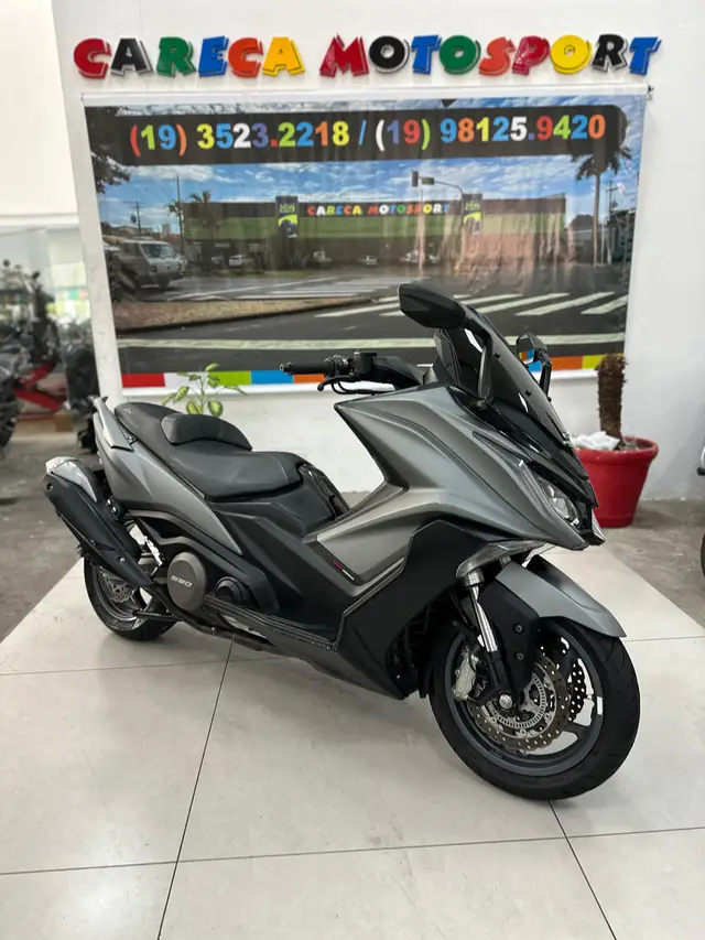 Carro Kymco Kymco 2021 AK 550i ABS