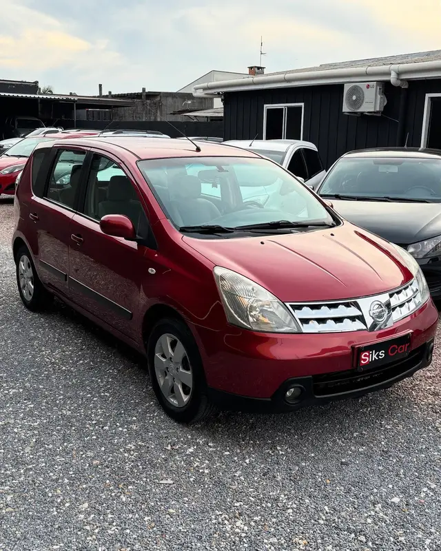 Carro Nissan Livina 2010 SL 1.8 16V aut. (flex)