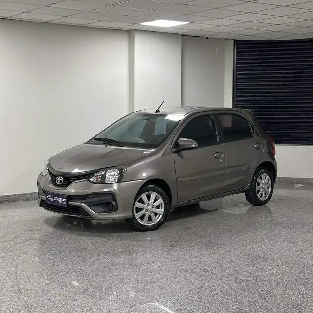 Carro Toyota Etios 2019 X Plus 1.5 (Aut) (Flex)