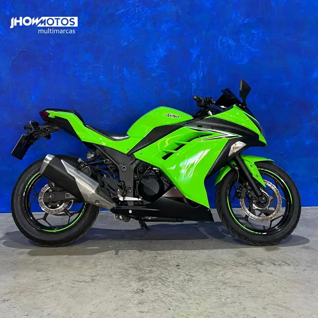 Carro Kawasaki Ninja 2017 300