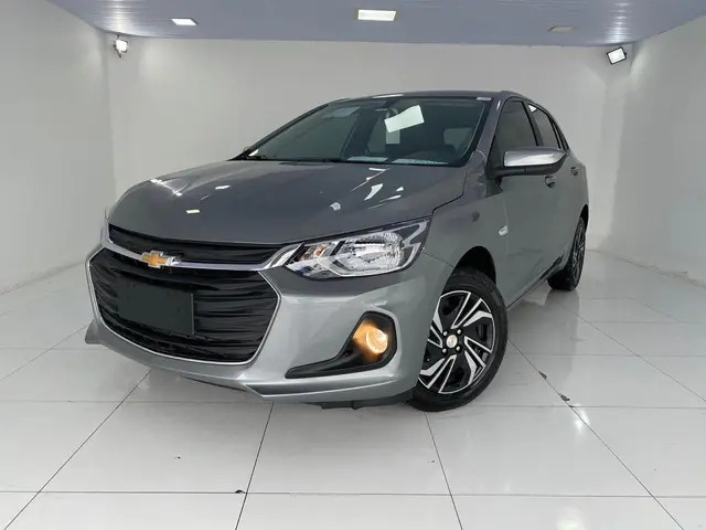 Carro Chevrolet Onix 2025 LT 1.0