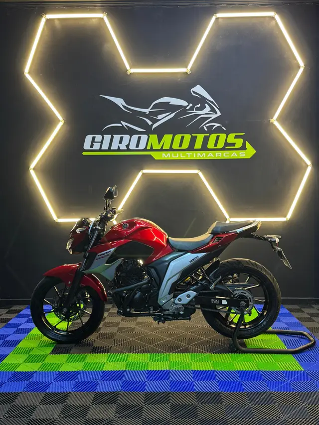 Carro Yamaha YS 250 Fazer 2020 ABS