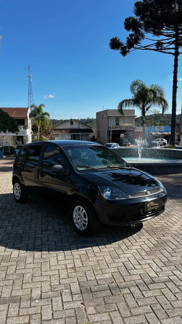 Carro Ford Fiesta Hatch 2006 Street Action 1.0 8V