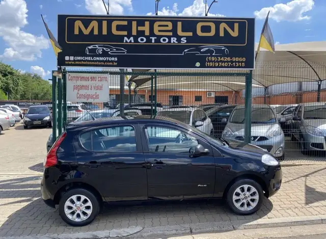 Carro Fiat Palio 2013 Attractive 1.4 8V (Flex)