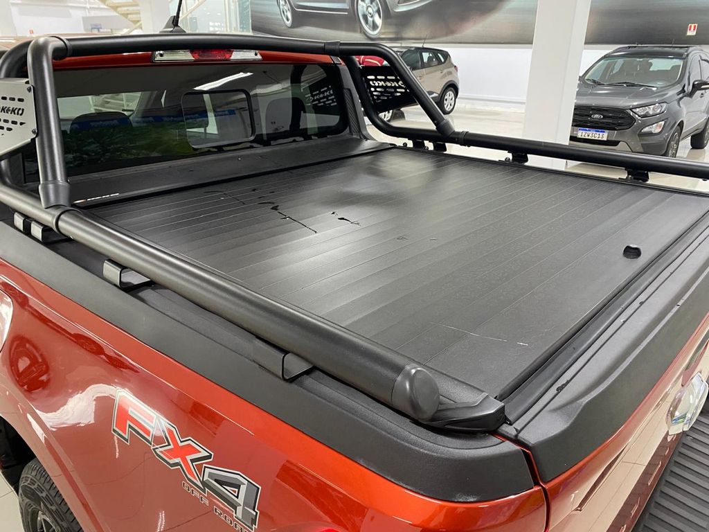Maverick Lariat FX4 2.0 EcoBoost Aut.