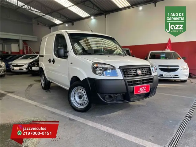 Carro Fiat Doblò Cargo 2021 1.8 E.torQ (Flex)