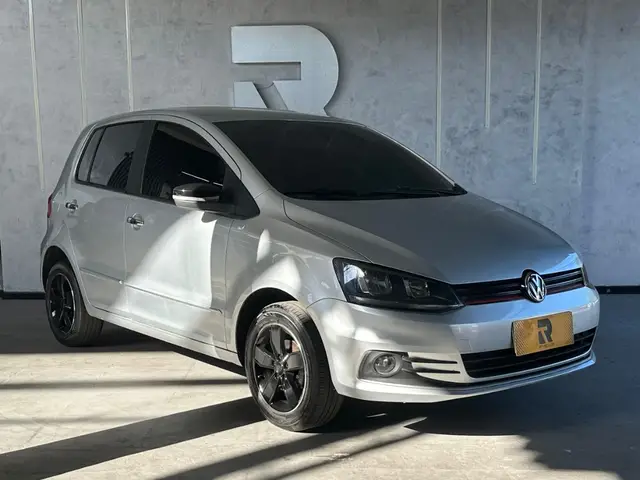 Carro Volkswagen Fox 2019 1.6 MSI Connect (Flex)