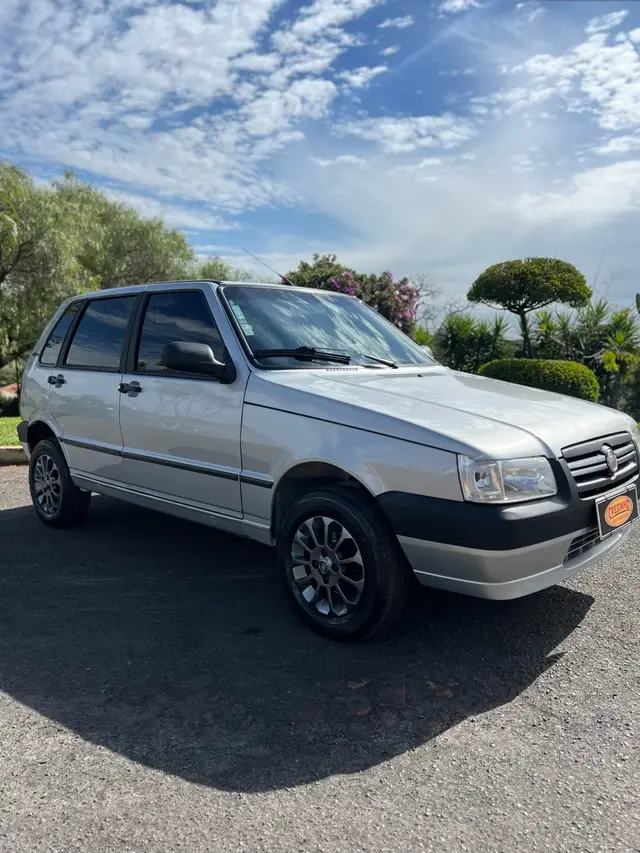 Carro Fiat Uno Mille 2013 Fire Economy 1.0 (Flex) 2p