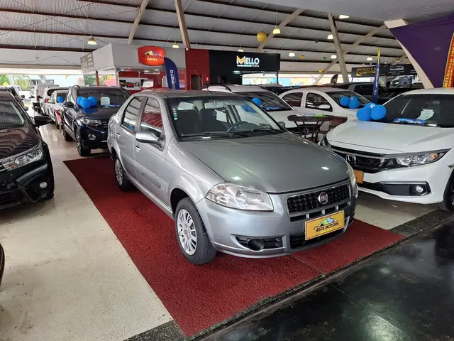 Carro Fiat Siena 2011 Celebration Fire 1.0 8V (Flex)