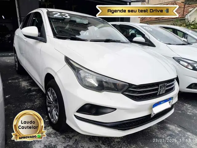 Carro Fiat Cronos 2023 Drive 1.0 (Flex) MT
