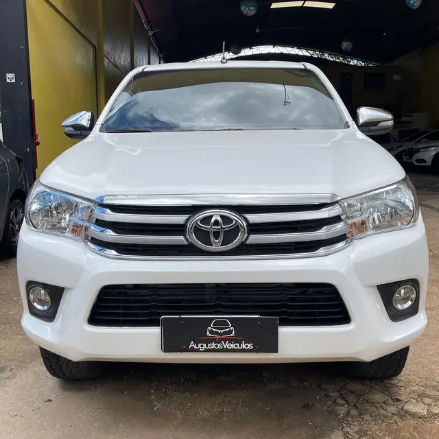 Carro Toyota Hilux Cabine Dupla 2016 Hilux 2.8 TDI SRV CD 4x4 (Aut)