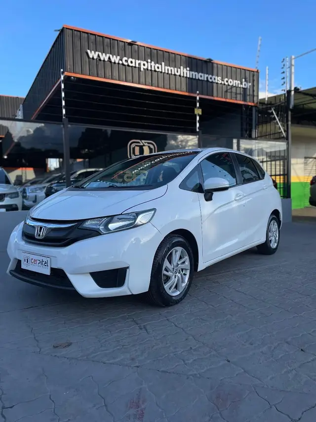 Carro Honda Fit 2017 1.5 16v LX CVT (Flex)