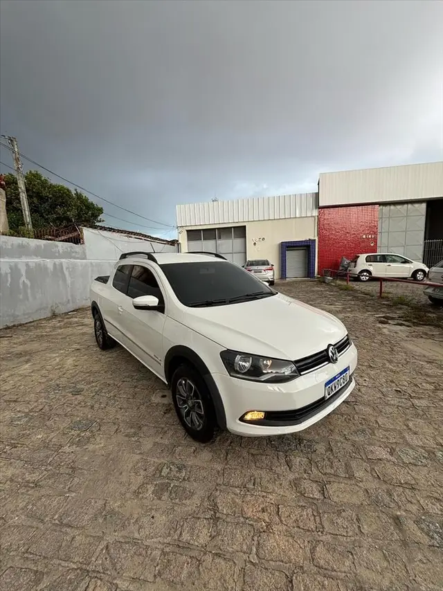 Carro Volkswagen Saveiro 2016 Highline 1.6 MSI CD (Flex)