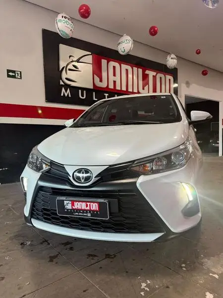 Carro Toyota Yaris 2023 XL 1.5 (Flex) (Aut)