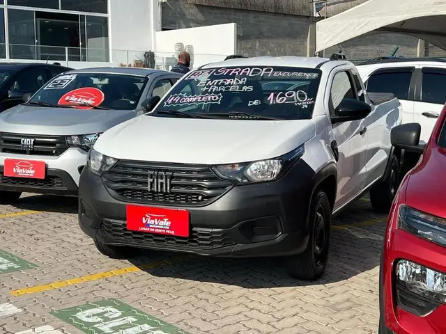 Carro Fiat Strada 2023 Endurance 1.4 Cabine Plus (Flex)