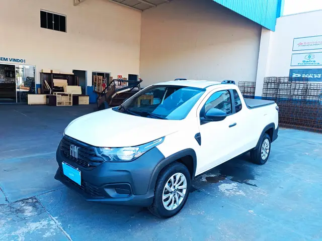 Carro Fiat Strada 2023 Endurance 1.4 Cabine Plus (Flex)