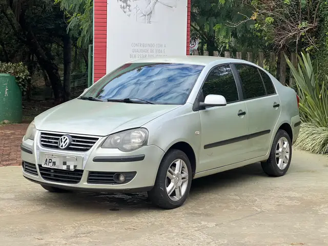 Carro Volkswagen Polo Sedan 2008 1.6 8V (Flex)