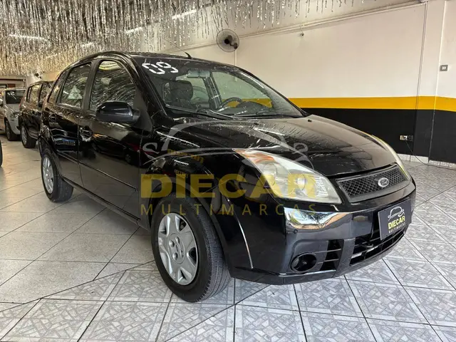 Carro Ford Fiesta Hatch 2009 1.0 (Flex)