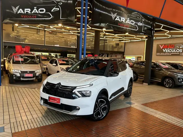 Carro Citroën C3 Aircross 2024 Shine 1.0 Turbo 200