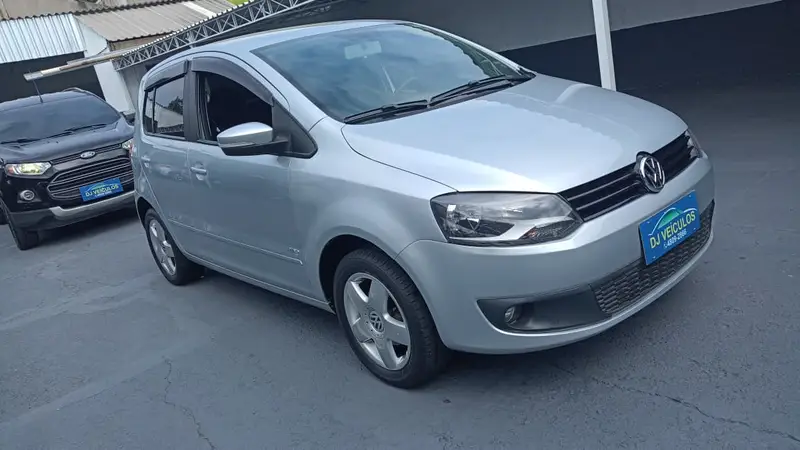 Volkswagen Fox 1.0 TEC (Flex) 4p