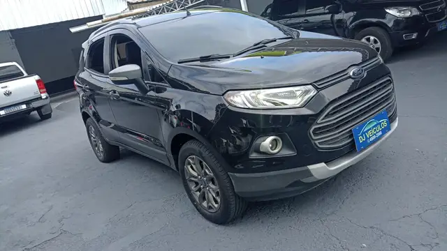 Carro Ford EcoSport 2017 Ecosport Freestyle Plus 1.6 16V Powershift (Flex)
