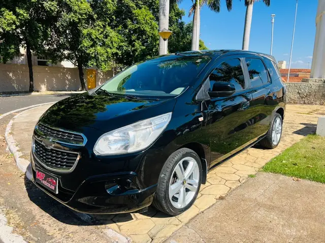 Carro Chevrolet Spin 2013 LT 5S 1.8 (Aut) (Flex)